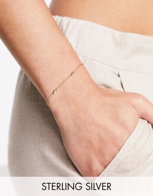Astrid & Miyu - Navette - Bracciale con charm in argento sterling placcato in oro 18 carati