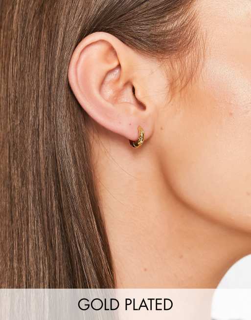 Astrid & Miyu - Orecchini a cerchio piccoli placcati oro 18k con stelle
