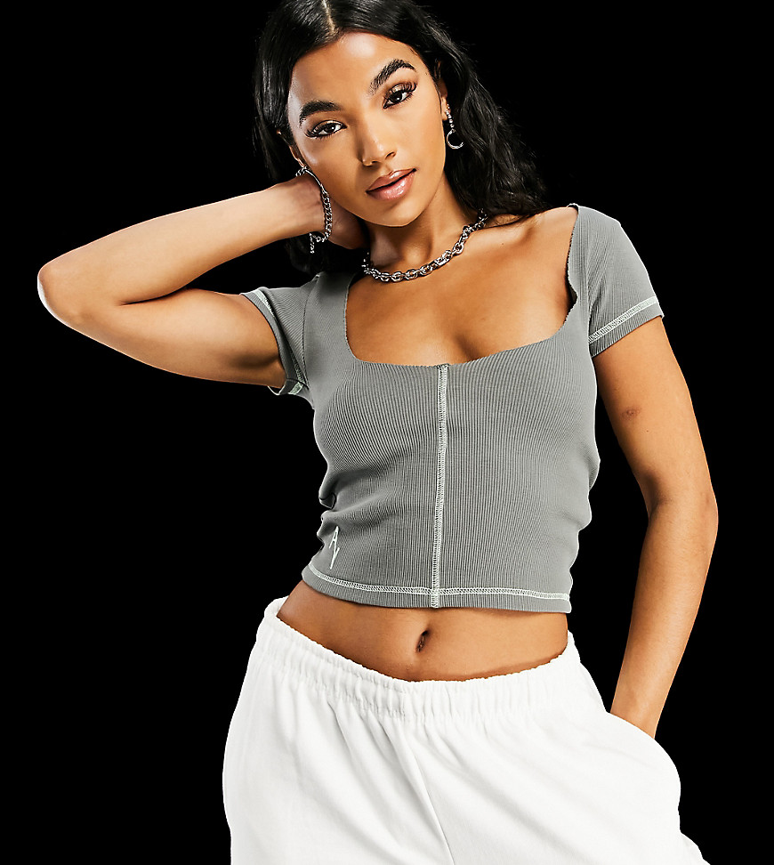 ASYOU 90s fitted cropped rib seam detail t-shirt in khaki-Green