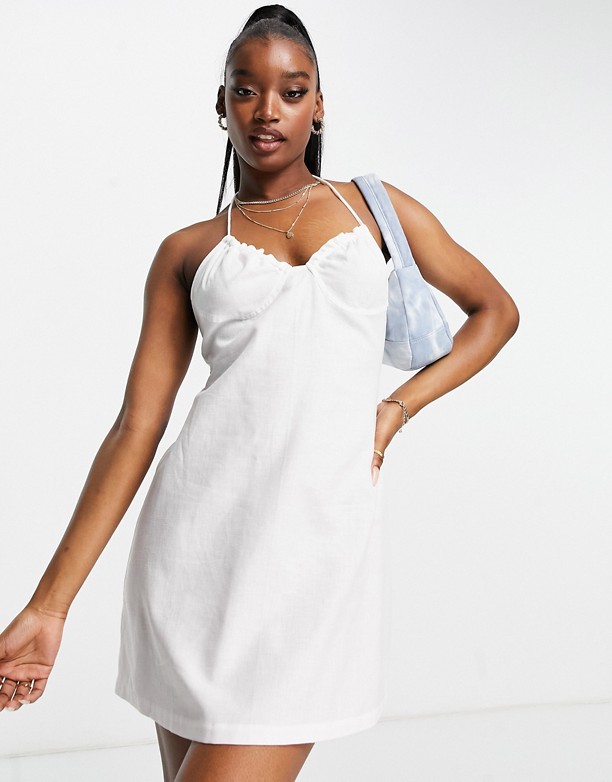  Nowe Wydanie ASYOU – Biała zwiewna sukienka mini z dekoltem halter Biały
