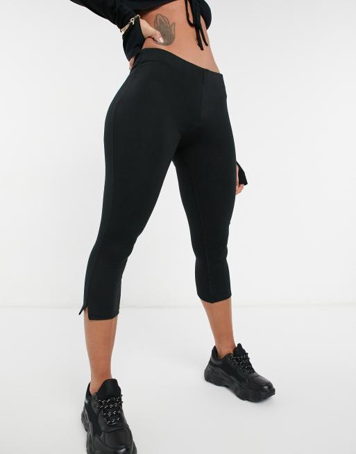 COLLUSION slim split hem capri pant in black