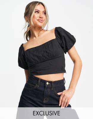 AsYou ASYOU cropped puff sleeve top in black