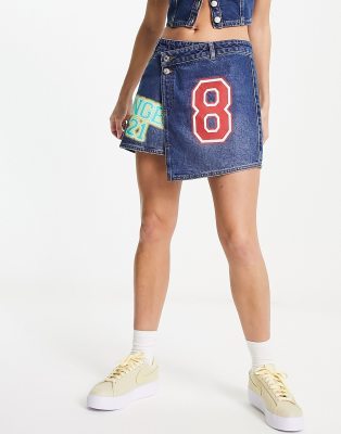 ASYOU denim mini skirt with varsity badges in blue