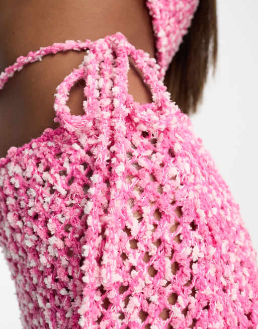 Pink yarn skirt sales