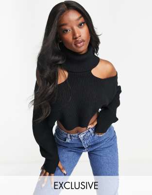 Black one shoulder clearance jumper