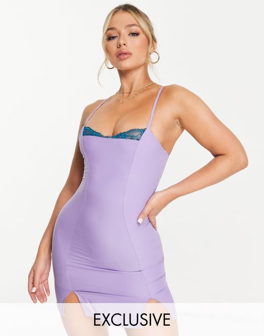 AsYou – Mini-Trägerkleid mit Spitzeneinsatz an der Brust in Lila