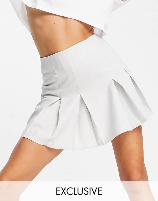 ASYOU pleated mini skirt in off white