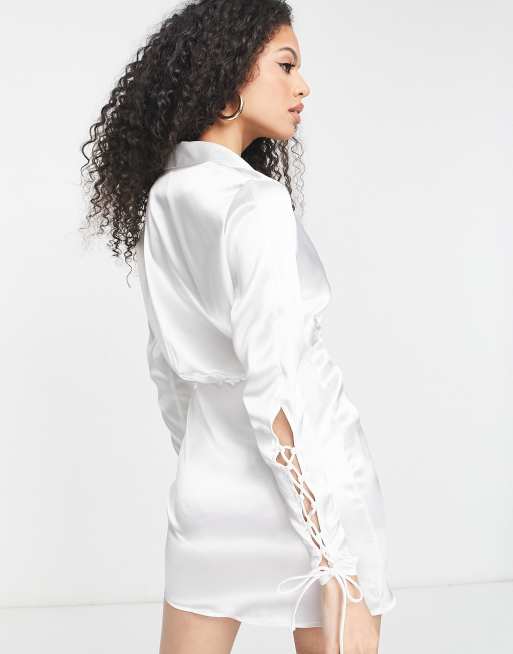 ASYOU Ruched Side Detail Long Sleeve Satin Shirt Dress In White