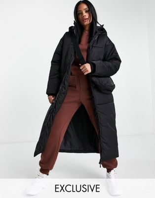ASYOU satin maxi puffer coat with belt bag in black