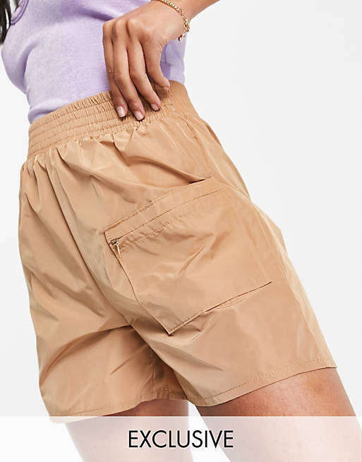 ASYOU utility short in sand