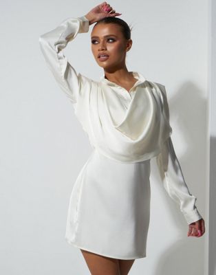 фото Атласное платье мини цвета слоновой кости с драпировкой спереди aria cove-белый