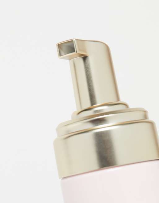 Autobronceador tono oscuro Gimme Tan de Doll Beauty, 3 de 4