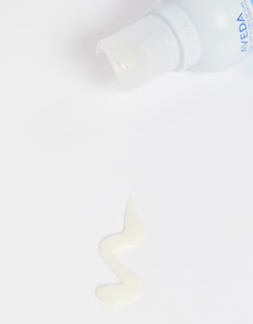 Aveda - Dry Remedy - Vochtinbrengende shampoo 250ml, 3 van 4