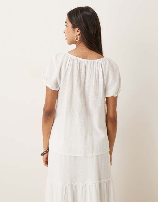 AWARE - Blusa blanca de manga corta y estilo boho con detalle de lazada, 3 de 4