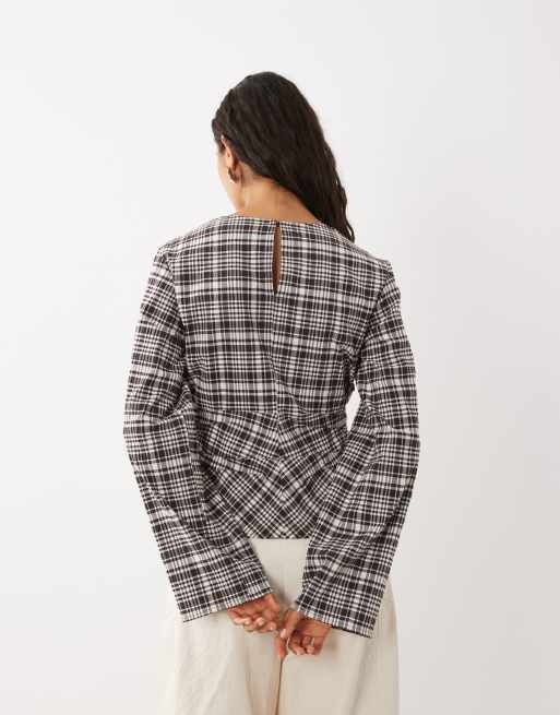 AWARE - blusa fruncida a cuadros chocolate, 4 de 4