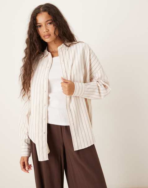 AWARE - Cremehvid og bordeaux oversized Oxford-skjorte med striber i boyfriend-pasform - view 1