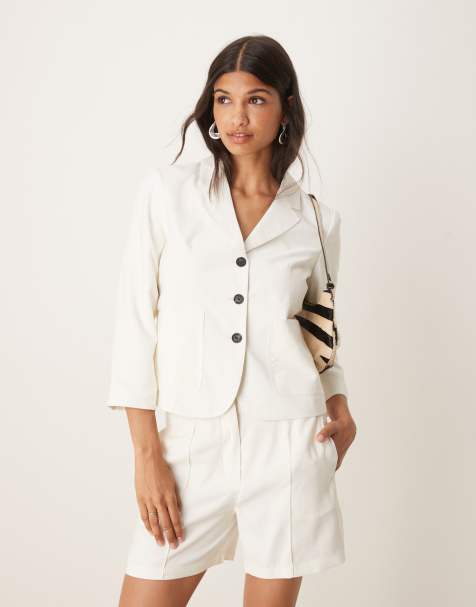 AWARE - Elegante blazer in wit, deel van co-ord set - view 1