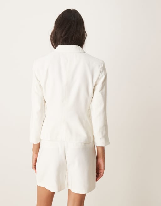 AWARE - Elegante short in wit, deel van co-ord set, 4 van 5