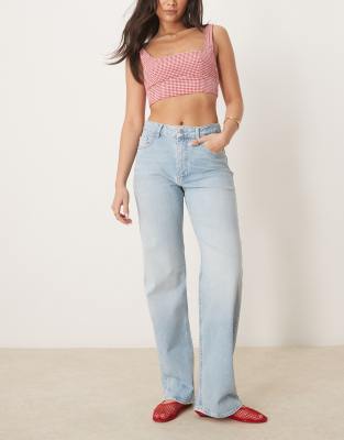AWARE - Gerade geschnittene Jeans in hellblauer Waschung