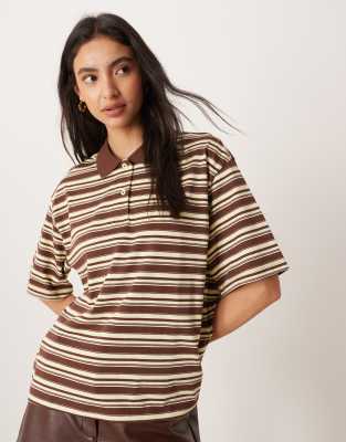 AWARE - Kurzärmliges Poloshirt mit braunen und gelben Streifen-Brown