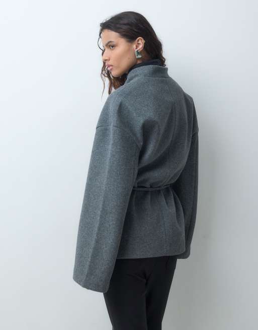 AWARE kurze Jacke mit Wickeloptik und Bindedetail in dunkelgrau meliert, 4 von 4