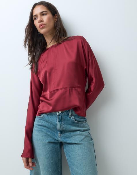 AWARE long sleeve o-neck blouse in red