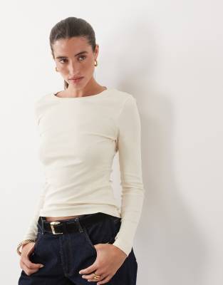 Aware Long Sleeve T-shirt In White