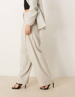 Aware Loose Tailored Pants In Gray