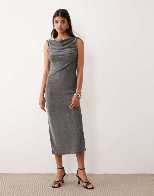 AWARE - Midi cami-jurk van glitterjersey met gedrapeerde halslijn in zwart en zilver, 2 van 4
