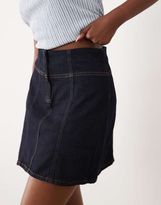 AWARE - Minigonna di jeans blu scuro con cuciture a vista, 3 di 5