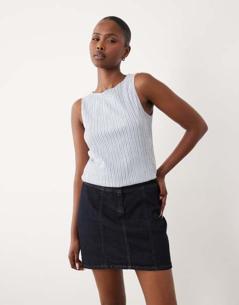 AWARE – Mörkblå minikjol i denim med dekorativ söm - view 1