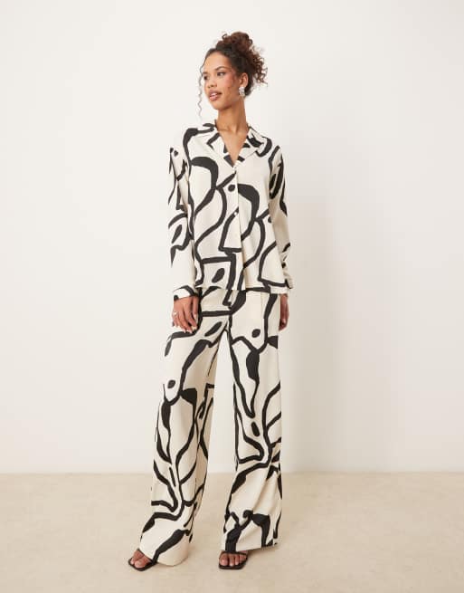 AWARE oversized satin shirt co-ord in mono print, 3 of 4