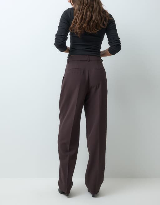 AWARE pantalon coordonné à taille haute, jambe large et plis, couleur prune chocolat, 4 de 5