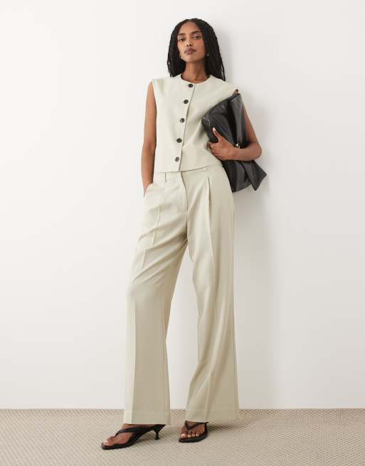 AWARE - Pantalones de sastre color crema de corte bootcut y talle medio (parte de un conjunto)