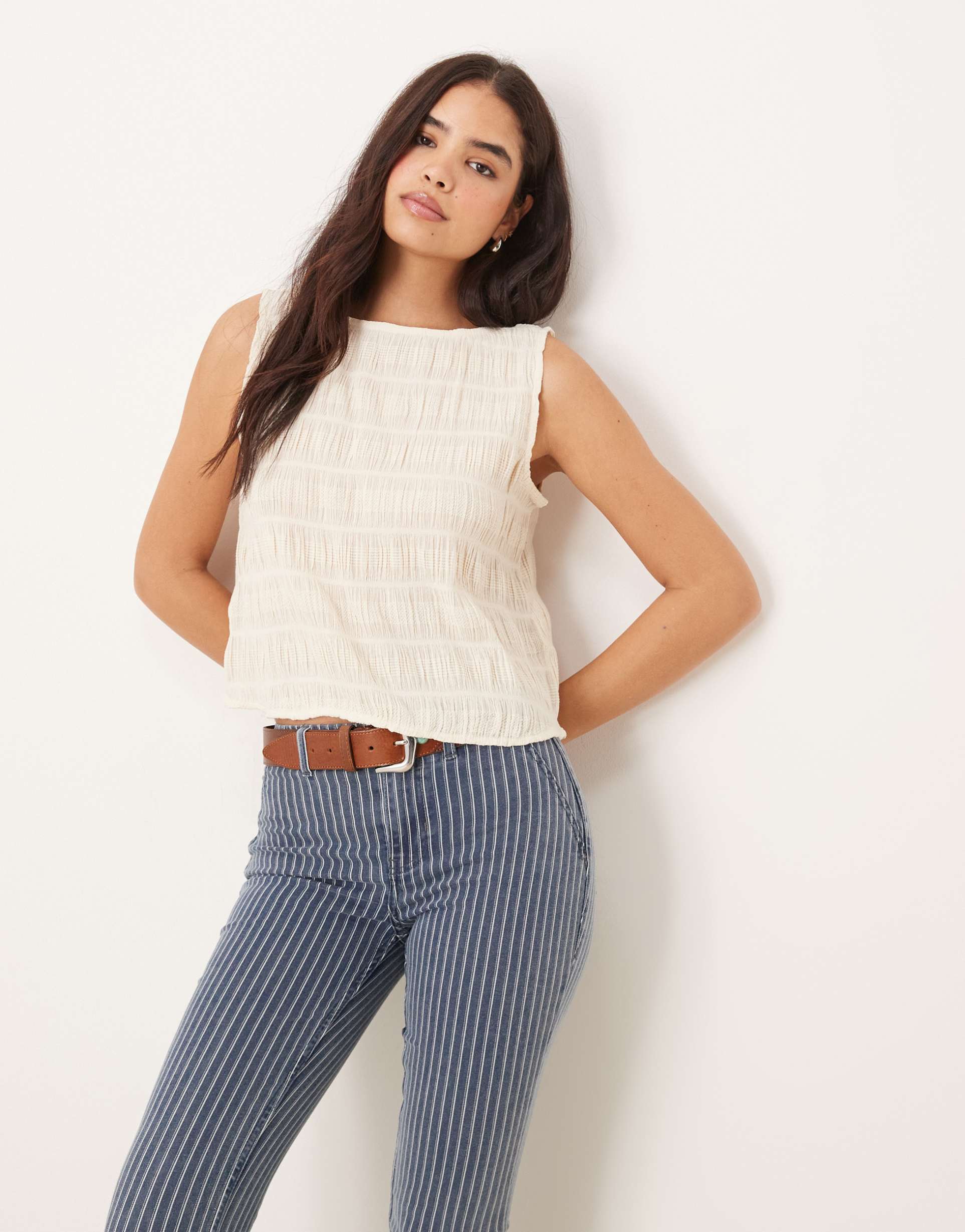 aware sleeveless textured top in cream