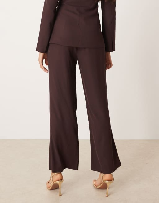 AWARE straight leg tailored trouser co-ord in chocolate, 4 of 5