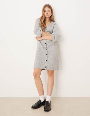 AWARE - Strick-Minikleid in grau meliert mit Knopfleiste vorne