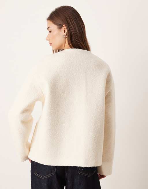 AWARE – Strukturierte, kurze Jacke in Creme aus hochwertigem Wollmix mit Knopfleiste vorne, 3 von 4
