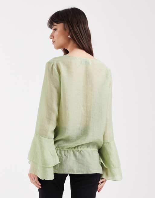 AWARE - Top verde erba con maniche svasate e scollo a V, 4 di 4