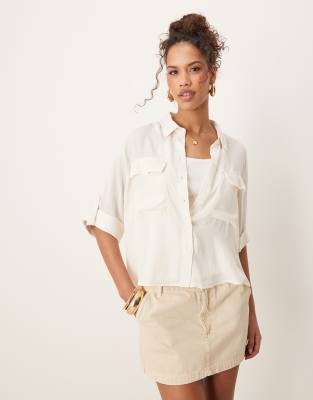 utility shirt with pockets in cream-White