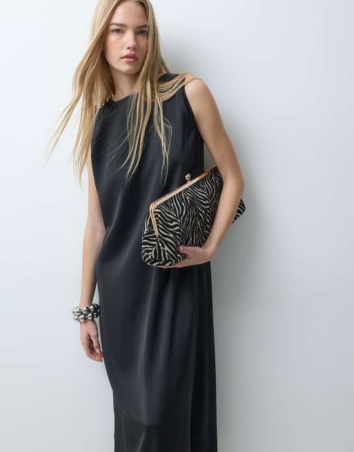 AWARE vestito midi senza maniche con scollo a barchetta e dettaglio annodato nero, 1 di 5