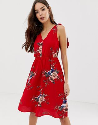 AX Paris – Blommig klänning med knytband-Röd