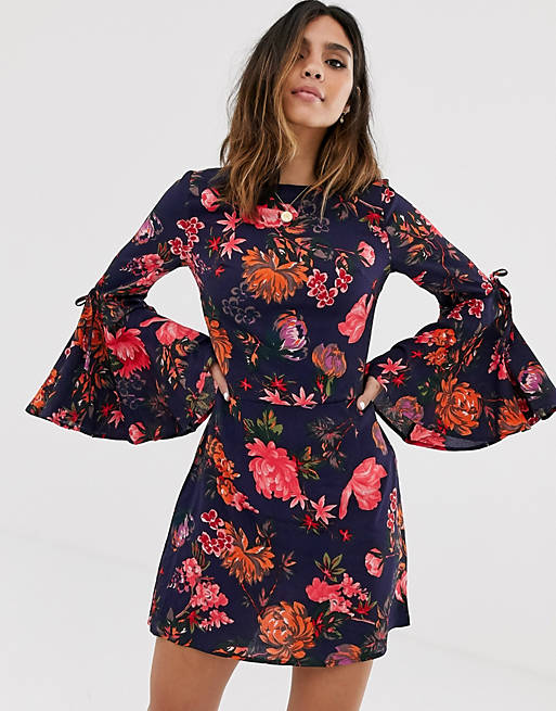 AX Paris floral fluted sleeve dress | ASOS
