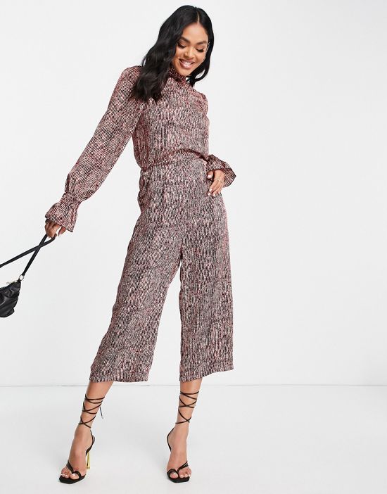 https://images.asos-media.com/products/ax-paris-high-neck-jumpsuit-in-pink/202454241-1-pink?$n_550w$&wid=550&fit=constrain