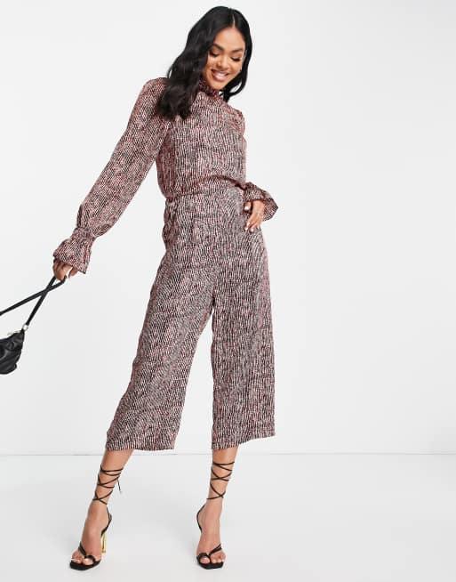 AX Paris - Højhalset jumpsuit i lyserød