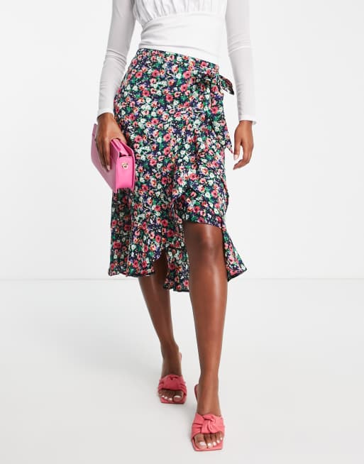 AX Paris – Midi-Wickelrock mit dunklem Blumenmuster