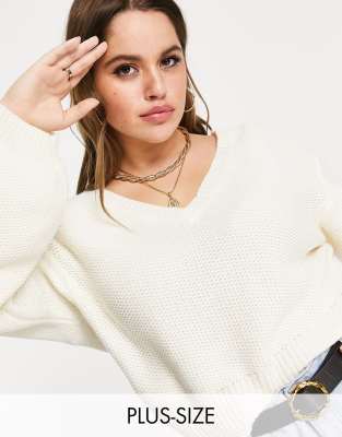 white v neck cropped jumper