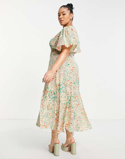 AX Paris Plus v neck wrap dress in floral