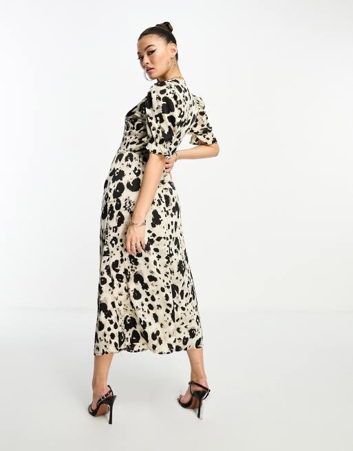 Ax paris off outlet white leopard print dress