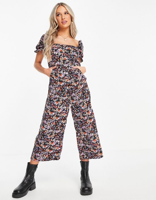 https://images.asos-media.com/products/ax-paris-square-neck-jumpsuit-in-floral/202454298-1-multi?$n_550w$&wid=550&fit=constrain